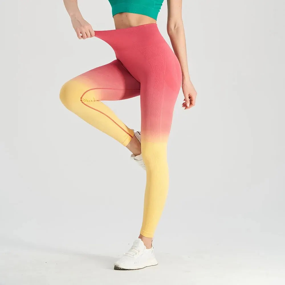 Gradient hip-lifting sports pants